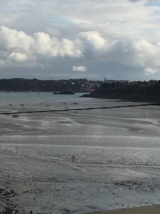 Appartement Dinard - Vue Mer- ภายนอก รูปภาพ